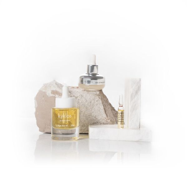 KYKLOS set – The Velvet Routine